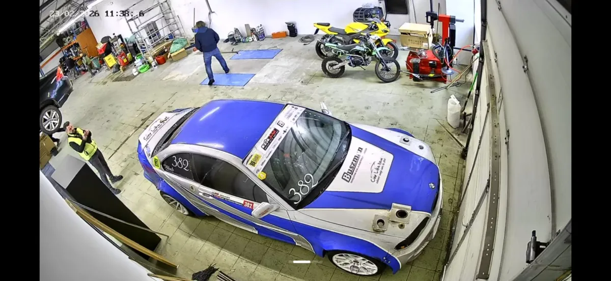 Realizacja SVE Custom Garage 6